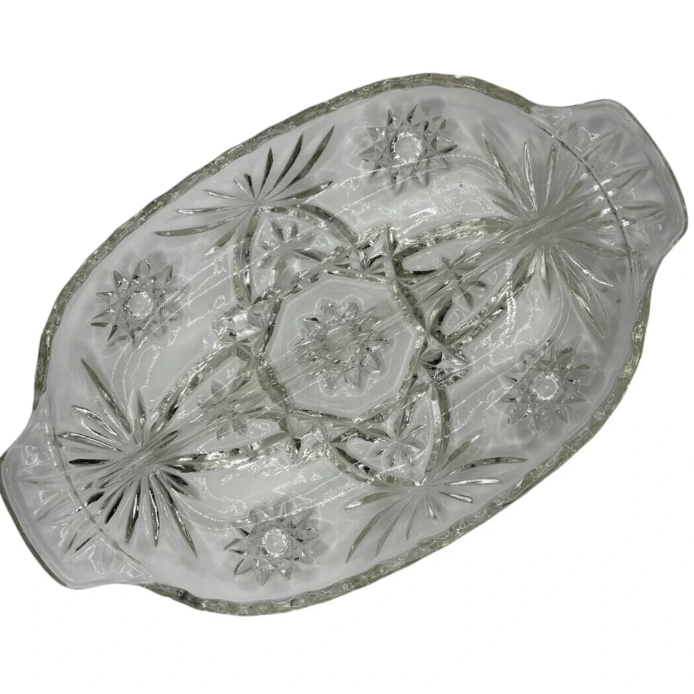 Vintage Clear Glass Divided Candy Dish Serving Tray Starburst Pattern‎ Handles